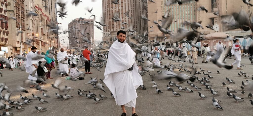 mistakes to avoid during Hajj